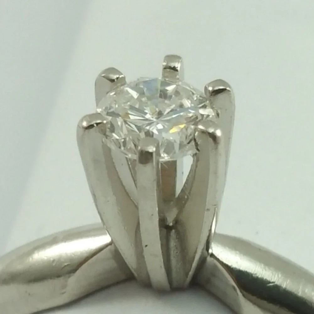 Exquisite IR/PT Solid Platinum Engagement Wedding Ring Band With Diamond